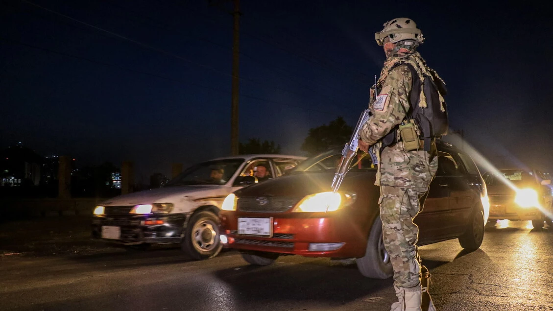 Afp, 'una forte esplosione ha scosso Kabul'