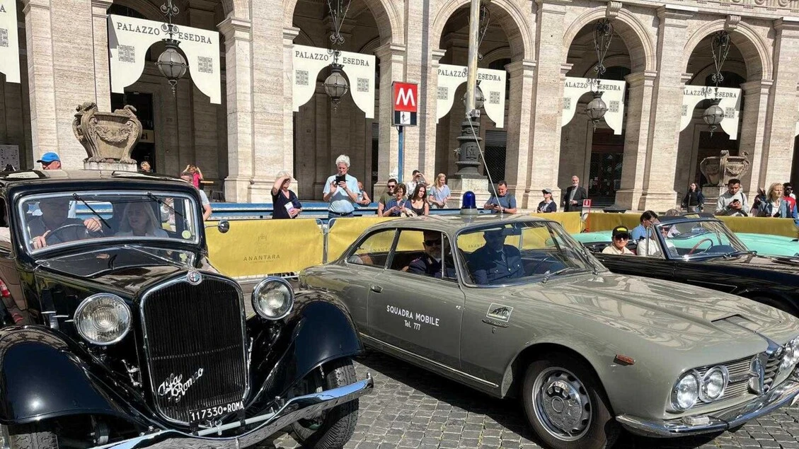 Le auto storiche della Polizia al Concorso Anantara a Roma