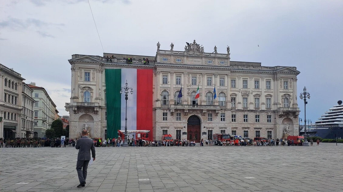 2 Giugno: il ricordo di Eddy Cosina, riposare avvolto nel tricolore