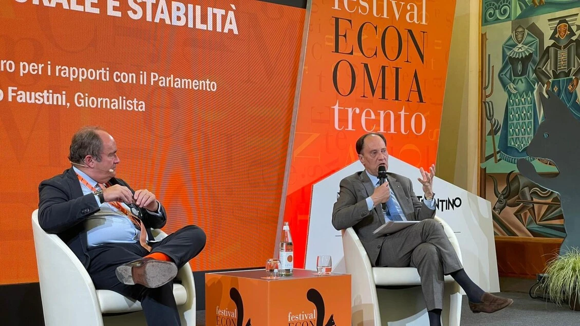 Per Ciriani referendum sul nucleare 'inevitabile', è polemica