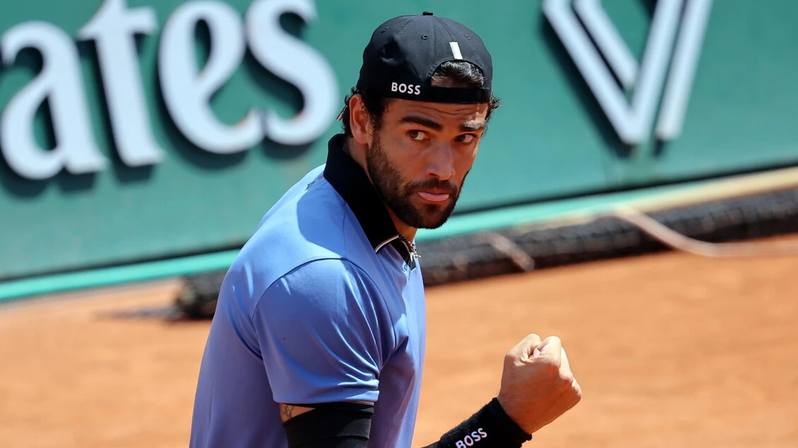 Roland Garros: impresa Berrettini, agli ottavi dopo oltre 5 ore di gioco