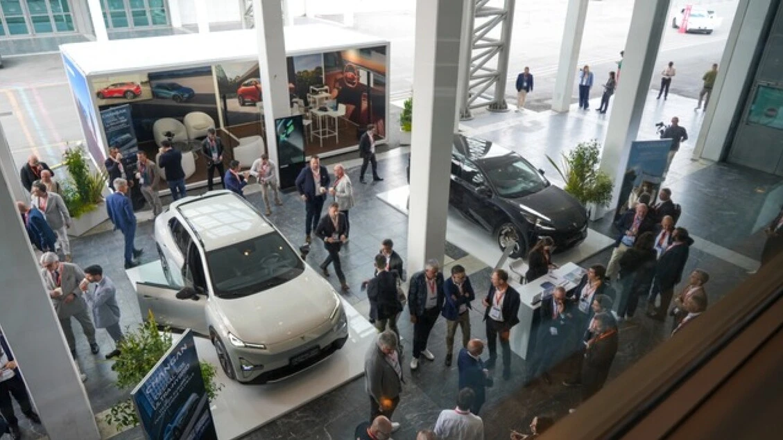 Changan punta sulla novità Deepal S05 Ultra Hybrid all'Automotive Dealer Day