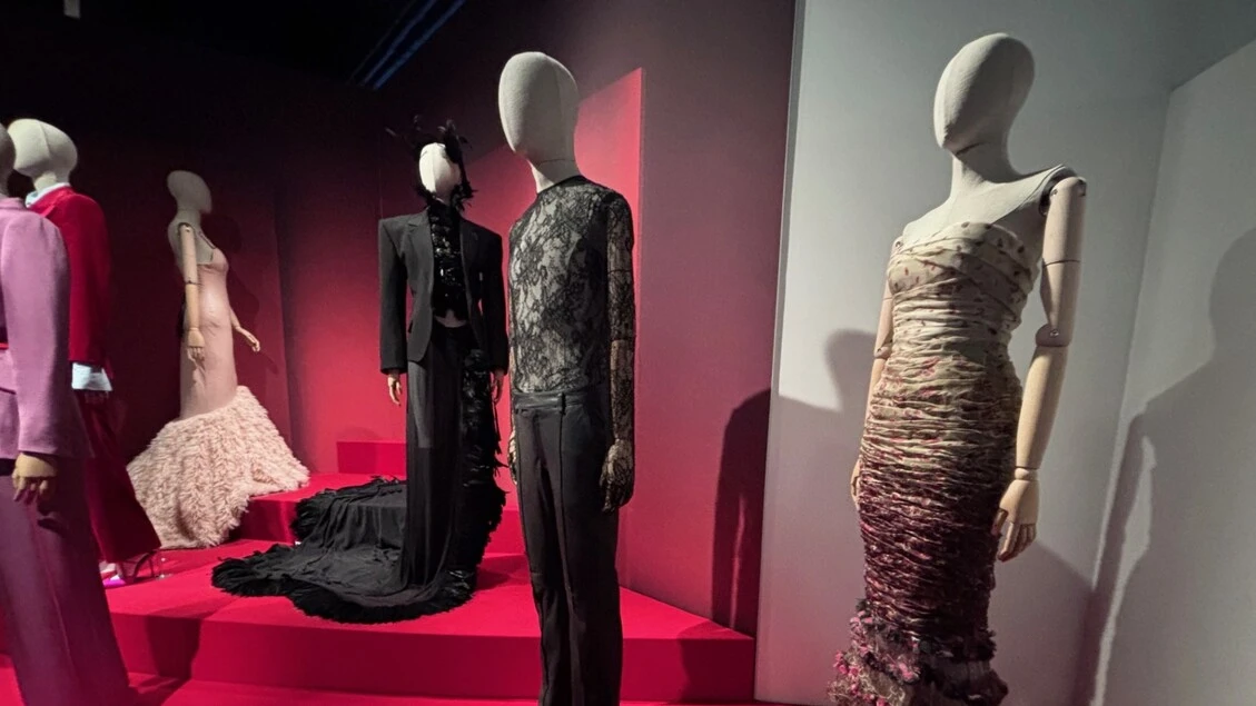Da Harry Styles a Lady Gaga, lo styling delle star in mostra a Trieste
