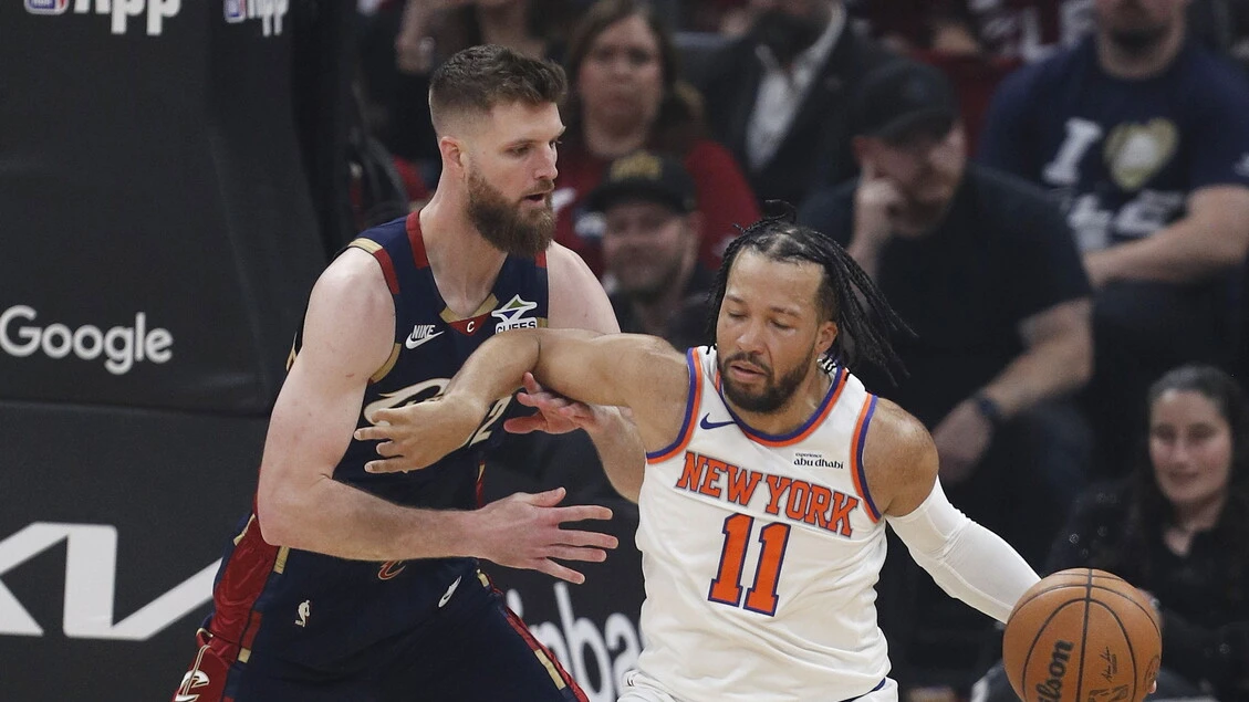 Nba, dopo 27 anni New York torna in finale