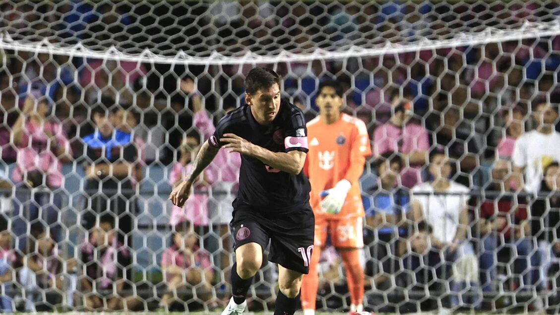 Calcio, Messi tocca quota 900 gol in carriera