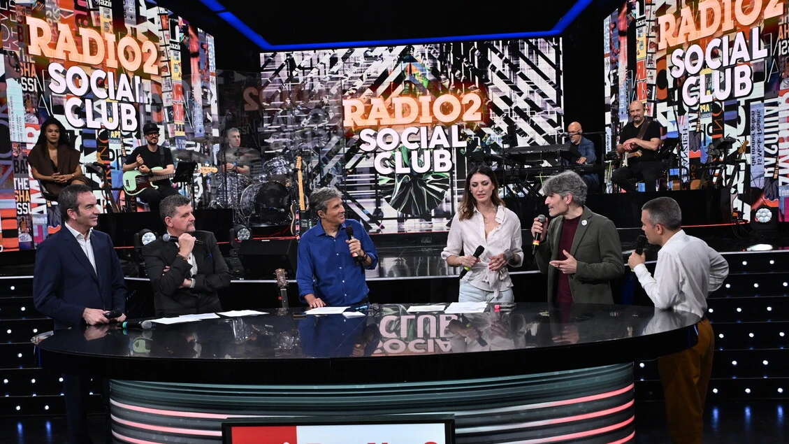 Rai Radio 2 cresce negli ascolti e prepara il suo primo live a Cosenza