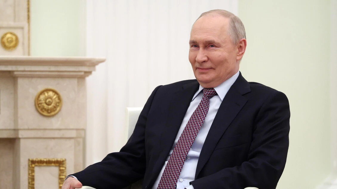 Media ucraini, 'chi incontra Putin deve consegnare anche gli orologi'