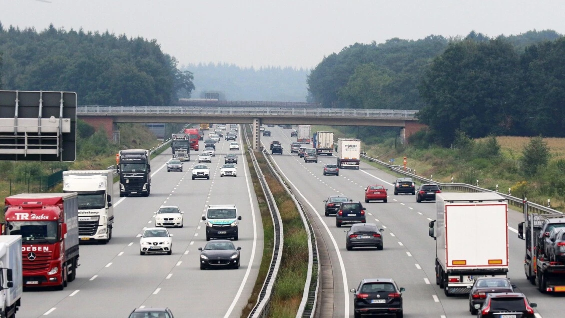 Acea, 'bene report Salini su auto, quadro normativo più pragmatico'