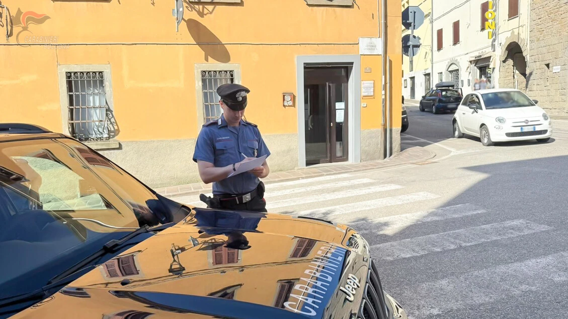 Travolta mentre attraversa la strada sulle strisce, muore 83enne
