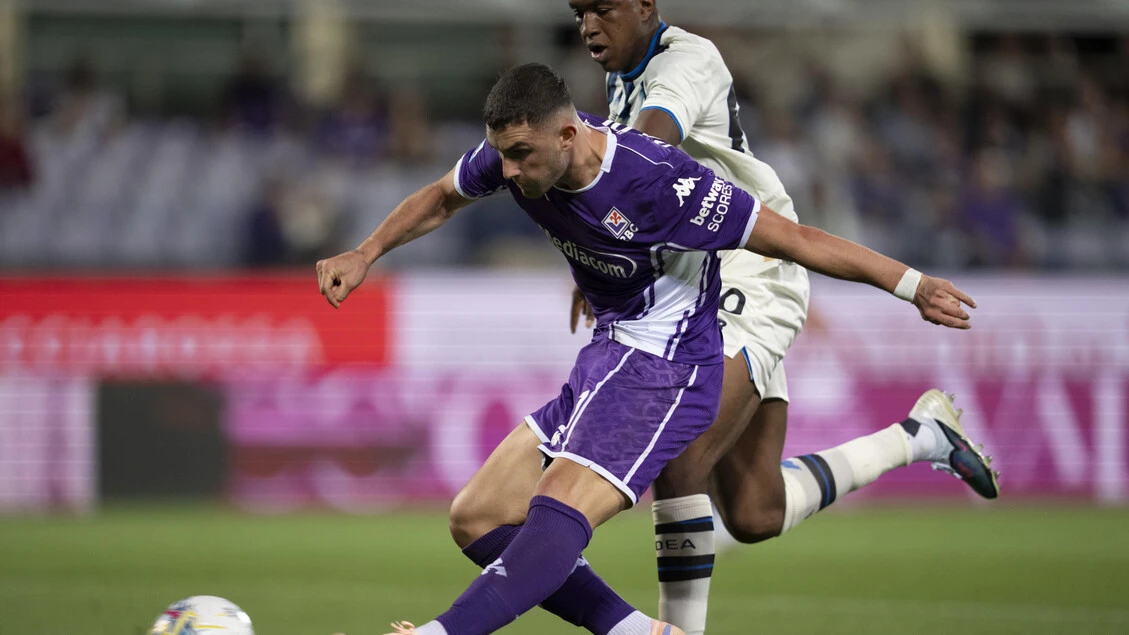 Fiorentina-Atalanta termina 1-1, i gol di Piccoli e l'autorete di Comuzzo