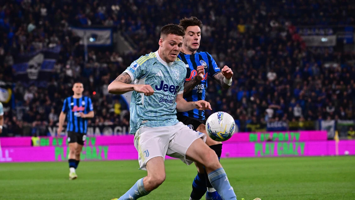 Juve: infortunio muscolare per Holm, niente Mondiale