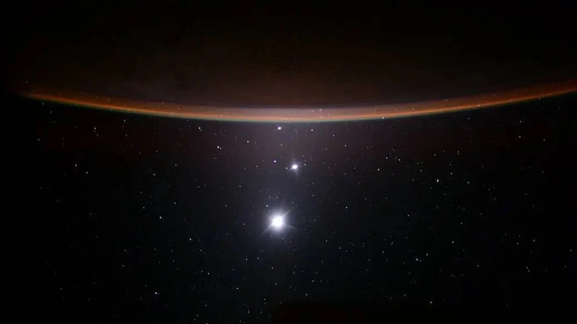 Nel cielo di giugno una danza dei pianeti saluta l'estate