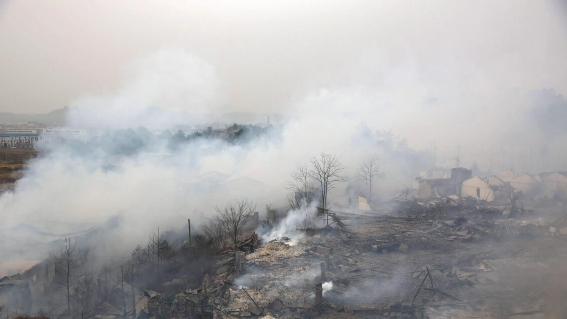 Cina: esplosione in una fabbrica di fuochi d'artificio, almeno 20 morti e 60 feriti