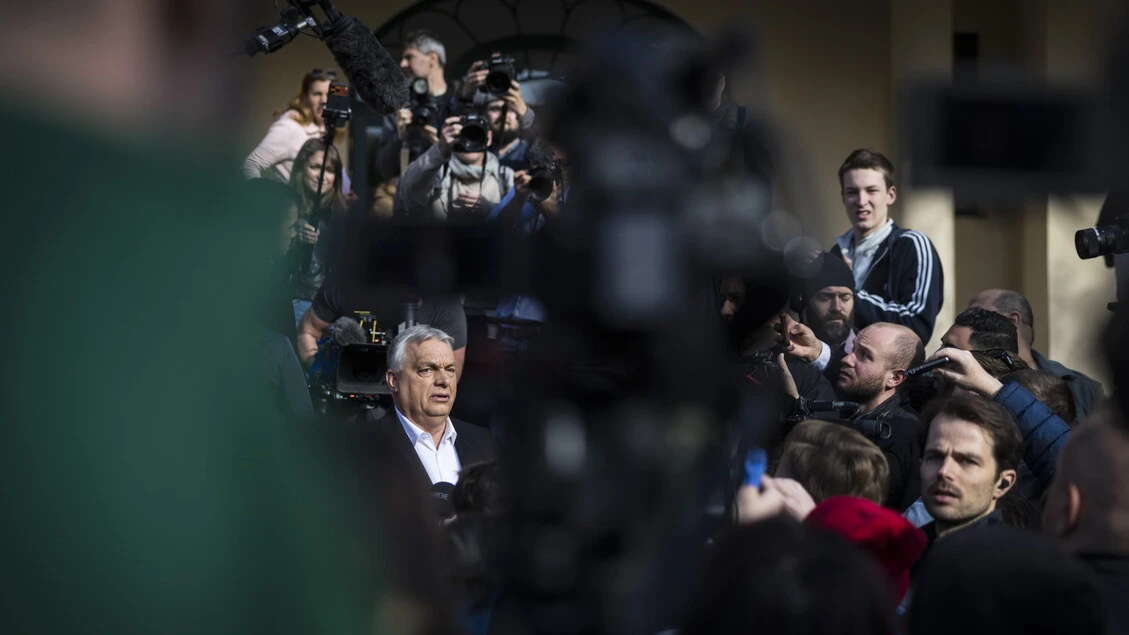 Orban vota, 'sono qui per vincere, la scelta del popolo va rispettata'