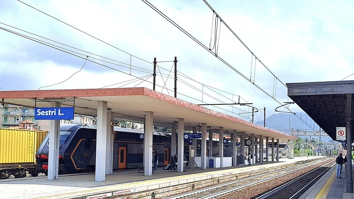 Morto 17enne nel levante ligure travolto da un treno
