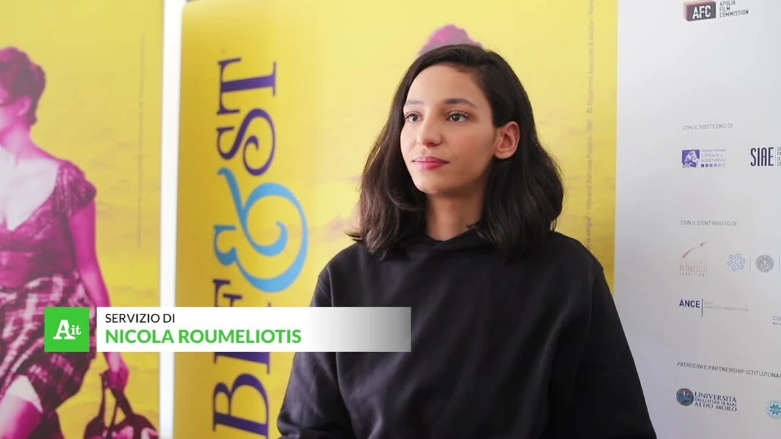 'La piu' piccola' premiato a Cannes, in Italia e' vietato ai minori di 14 anni