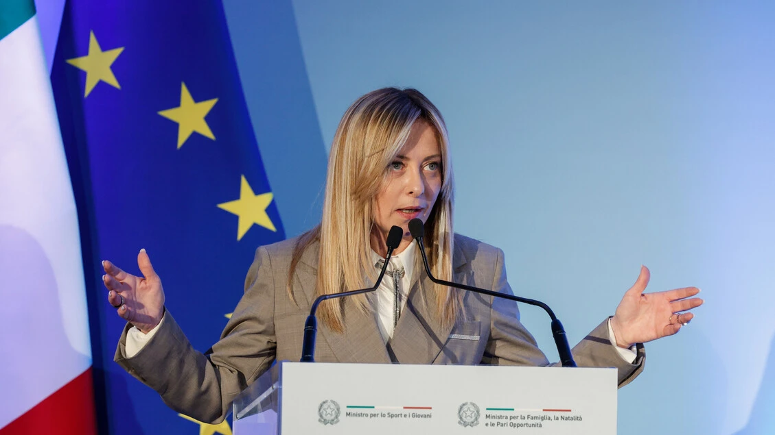 Meloni, parità un diritto non una concessione, non si fa con le quote