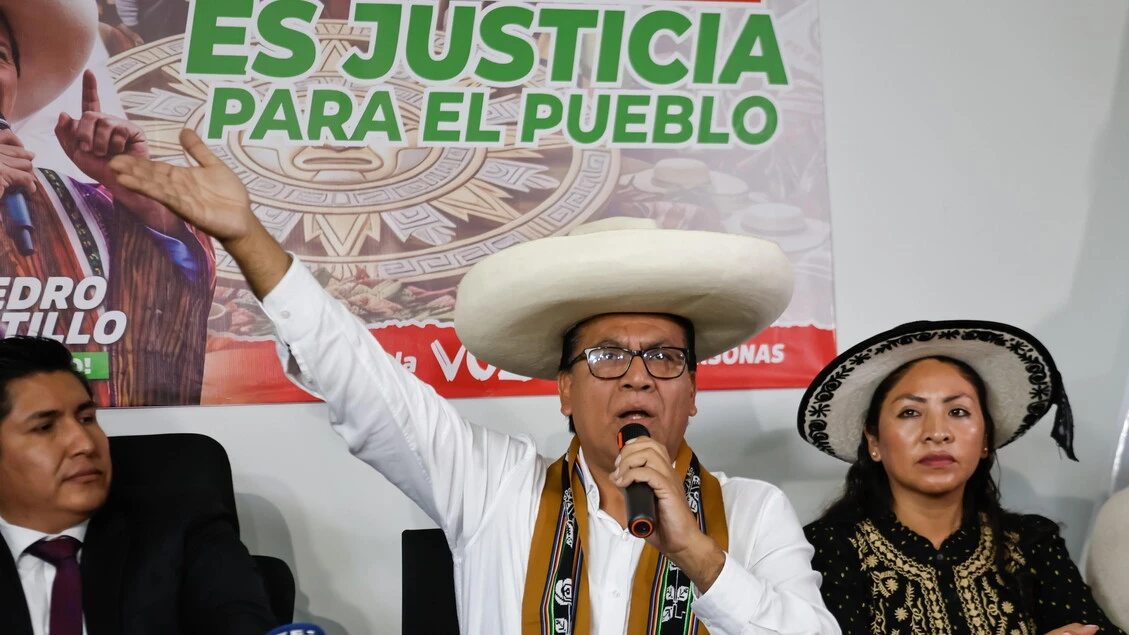 Perù, Sánchez chiede di annullare i voti esteri