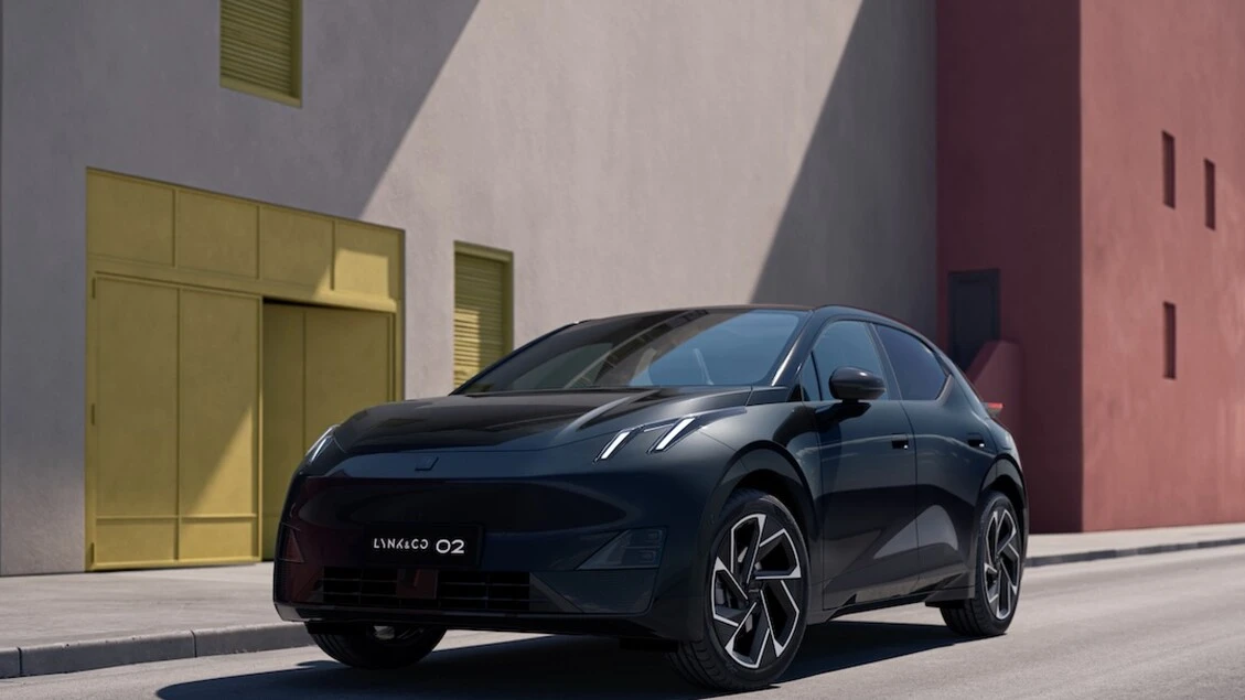 Più comfort e funzionalità per Lynk & Co 02 model year 2027