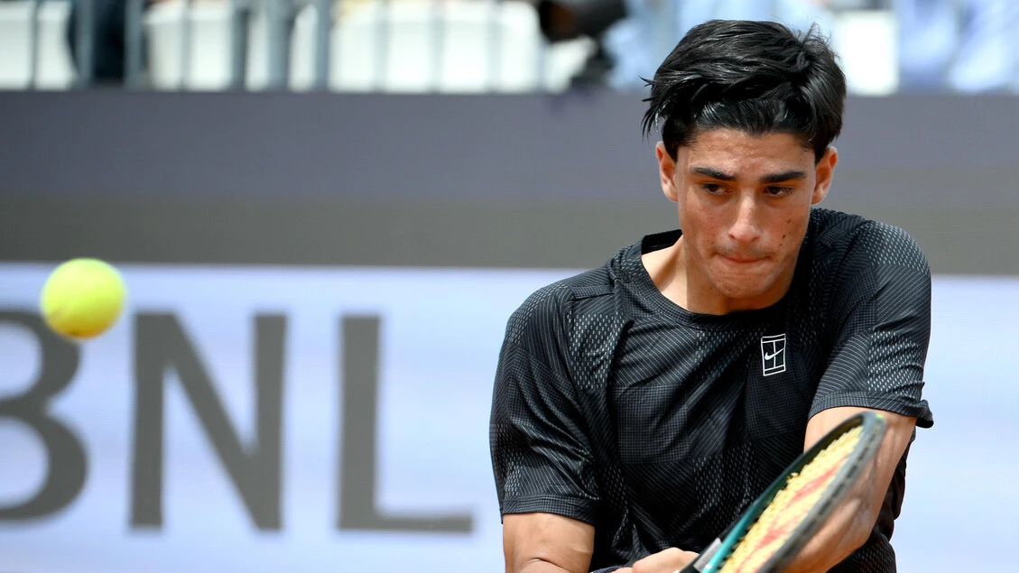 Roland Garros: Cinà batte Opelka in 5 set all'esordio Slam