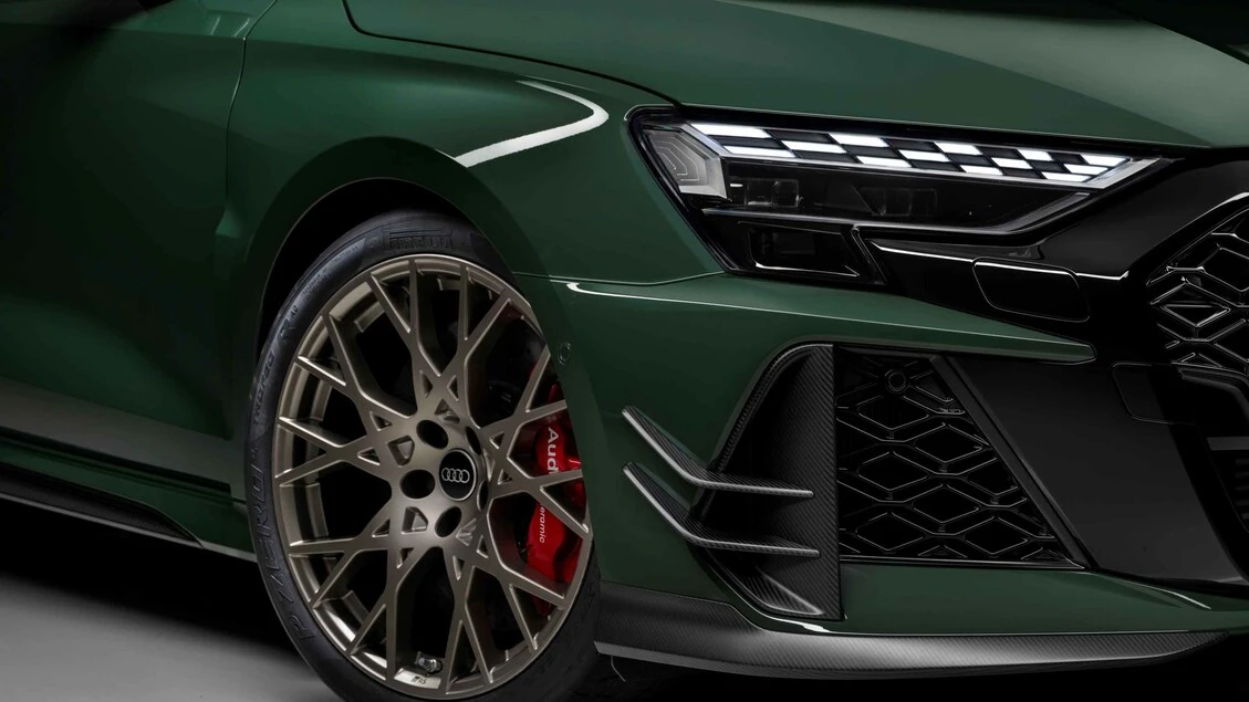 Pirelli P Zero R su misura per Audi RS 5 e RS 3 competition limited