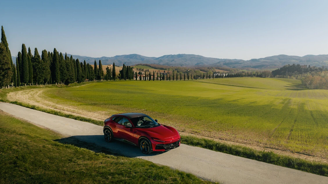 Ferrari Purosangue Handling Speciale