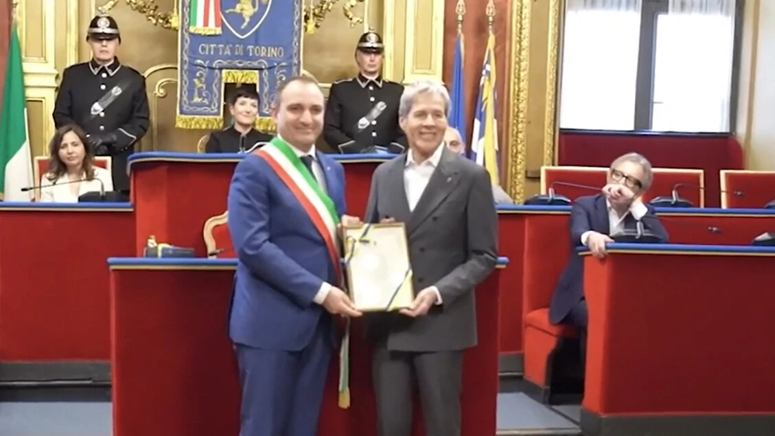 Torino premia Baglioni, che ringrazia: 