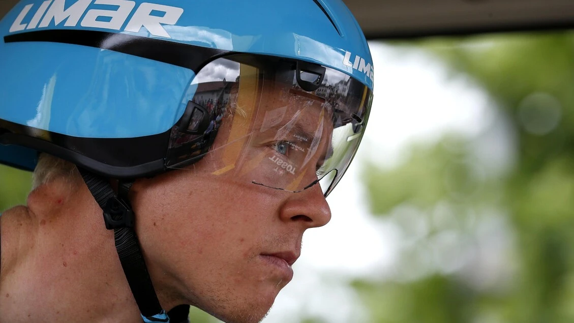Giro: Valgren vince ad Andalo, Vingegaard resta in rosa