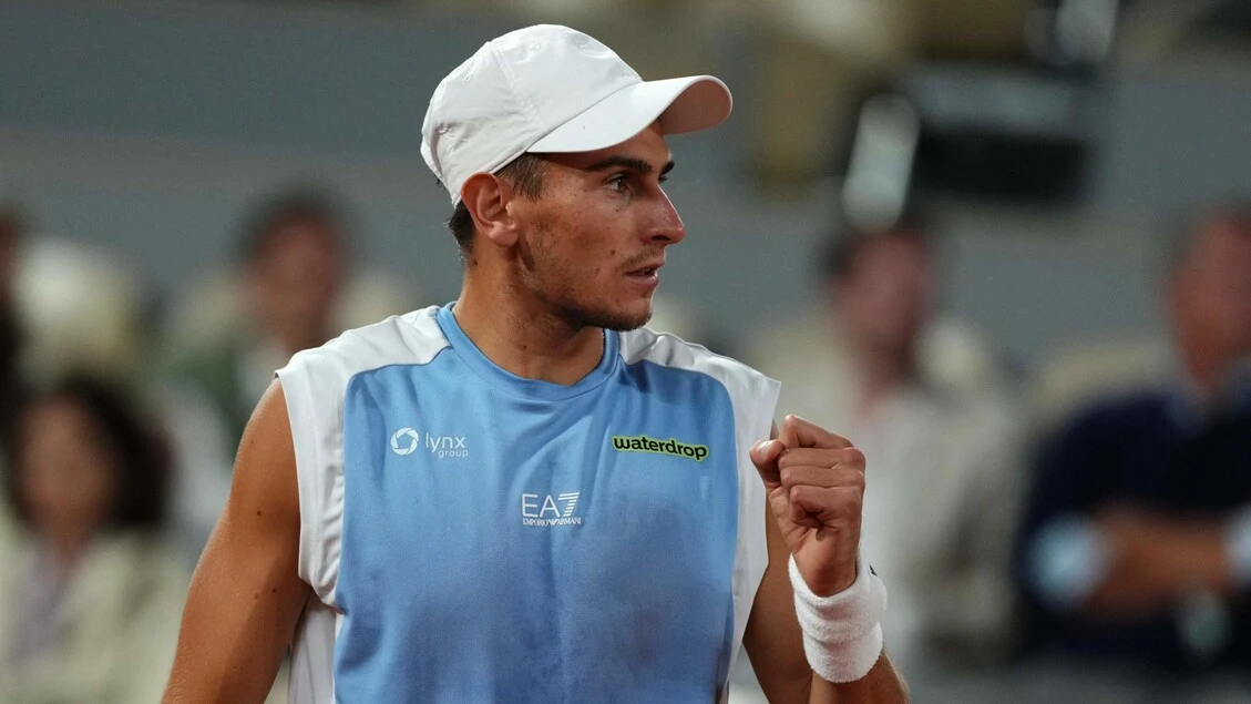 Roland Garros: Arnaldi rinuncia, Cobolli in finale