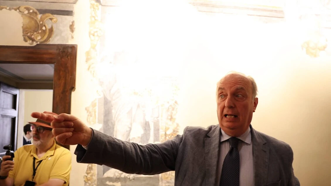 Papetti 'affresco di Casa Leopardi a Recanati dialoga con il cantiere di Loreto'