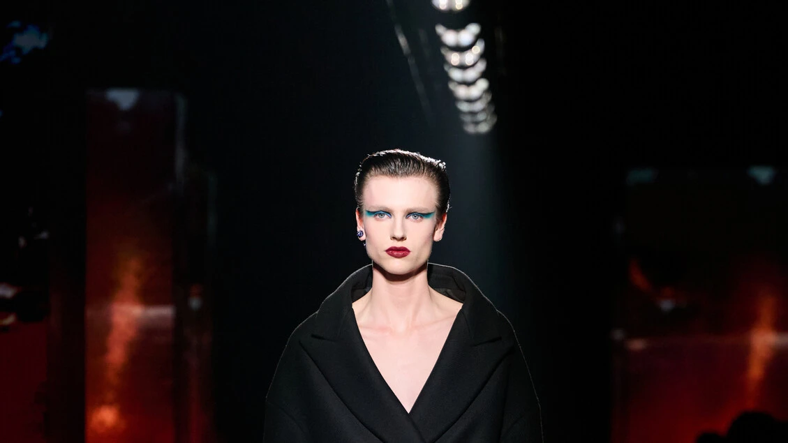 Balenciaga, Piccioli cerca la luce tornando al Rinascimento