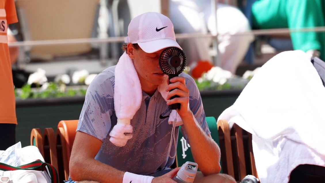 Roland Garros: 'terremoto' e 'colpo di scena, ko Sinner fa il giro del mondo