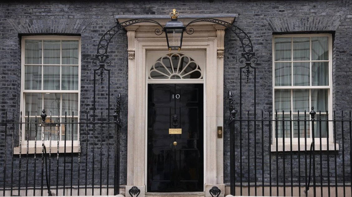 Crisi politica in Gb, voci di rinvio della resa dei conti in casa laburista