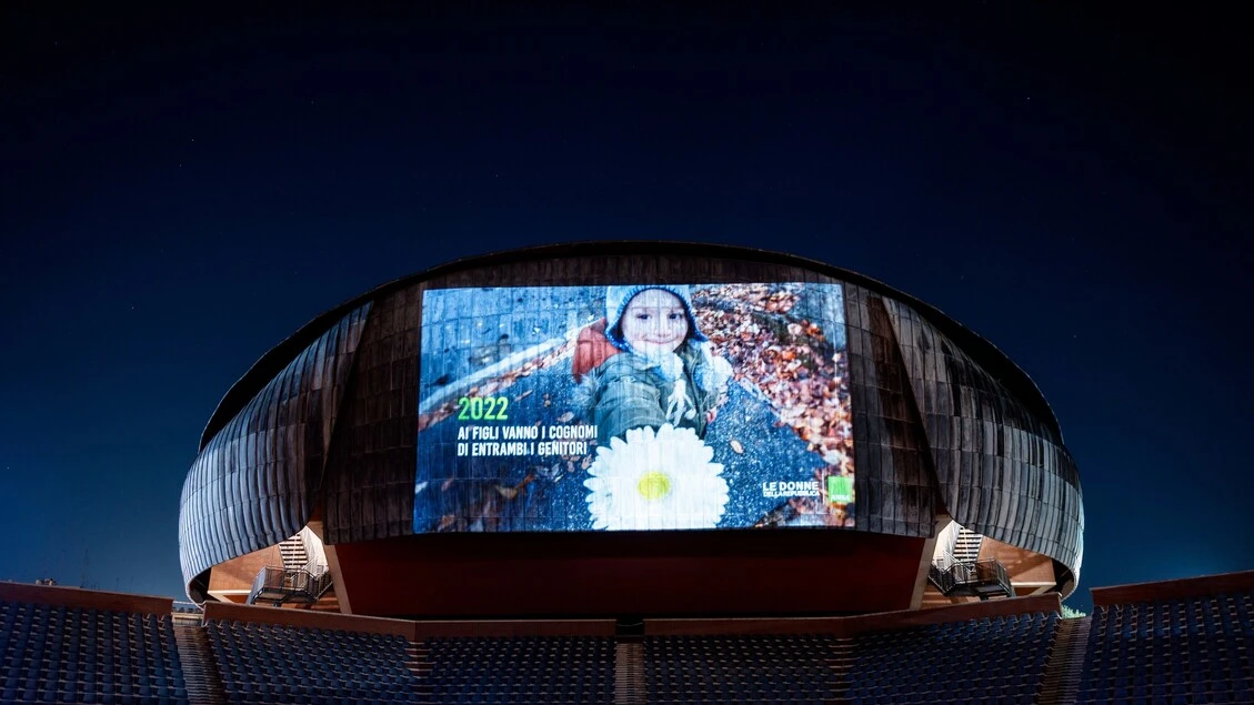 Mostra ANSA Le donne della Repubblica sulla cupola dell'Auditorium Parco della Musica