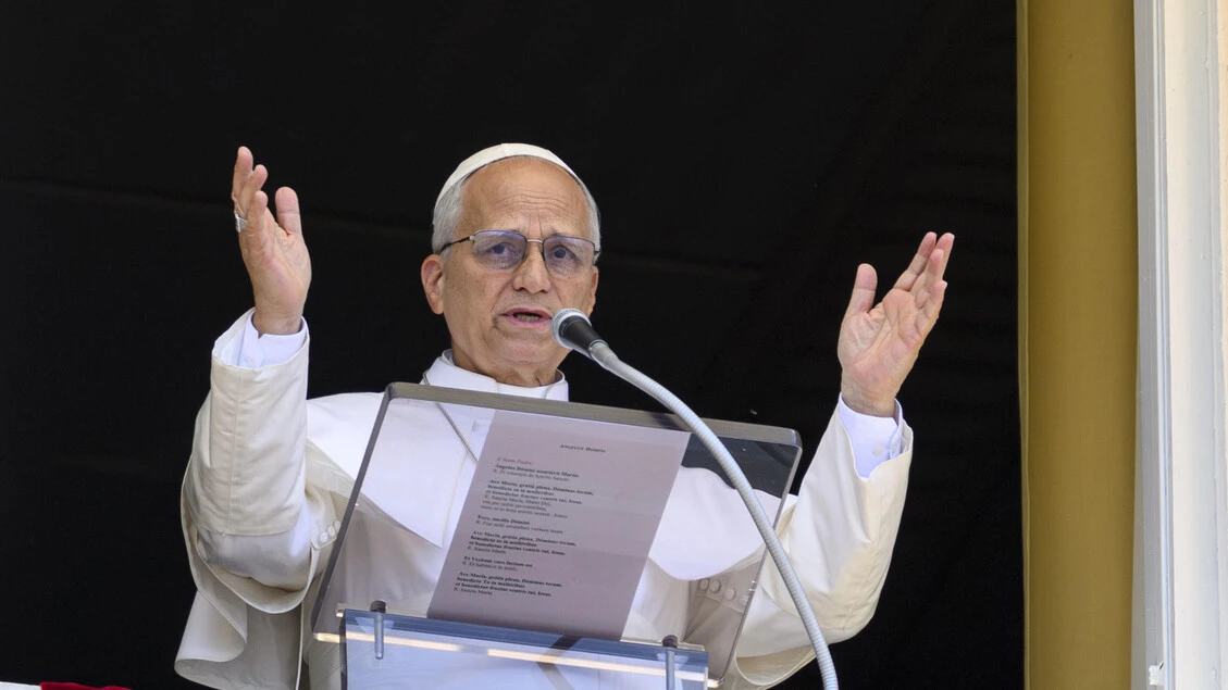 Il Papa sui rifugiati, 'nessuno può voltarsi dall'altra parte'