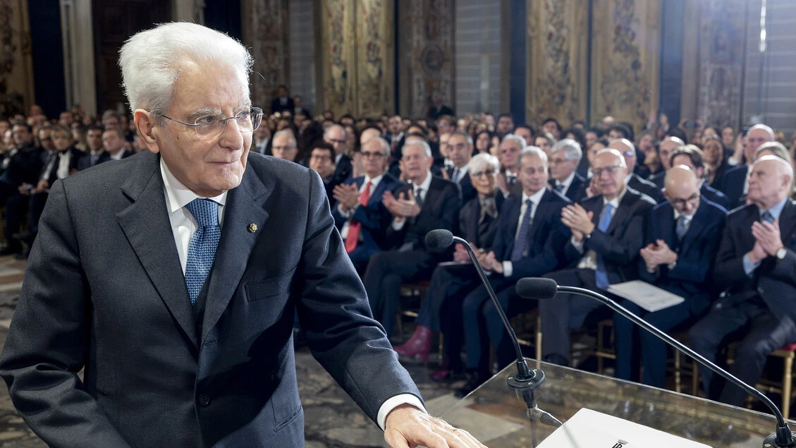 Mattarella, le nuove povertà sono un problema da affrontare