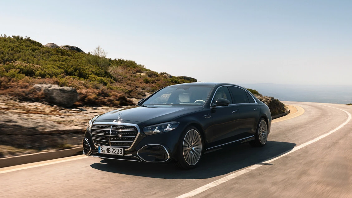 Mercedes Classe S, l'ammiraglia votata al comfort si rinnova
