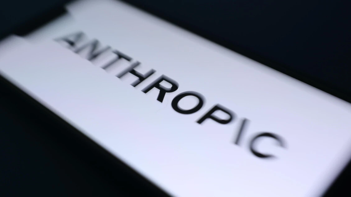 ++ Usa revocano il blocco su due modelli IA di Anthropic ++