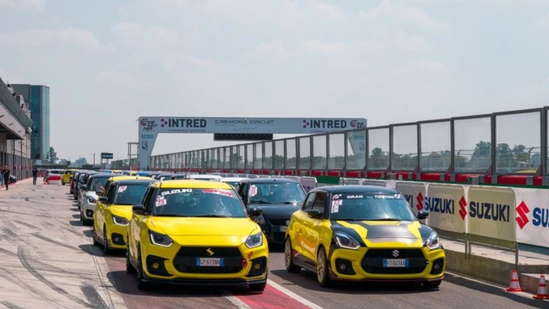 Per il Suzuki Tester Day Experience auto e moto in pista al Cremona Circuit