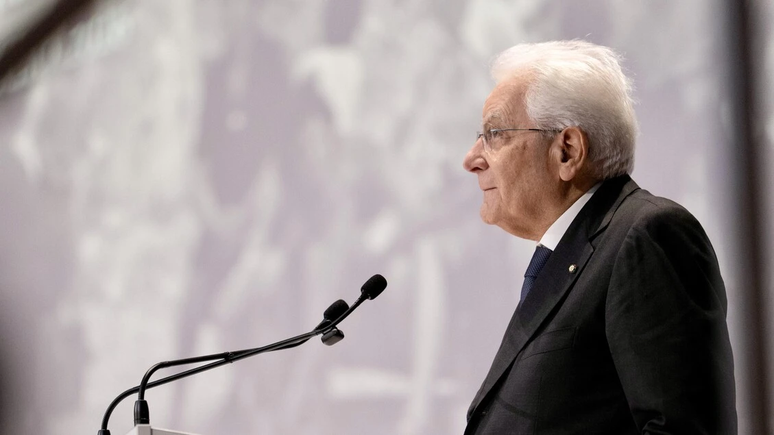 Mattarella, talvolta c'è disattenzione verso i giovani, vanno ascoltati