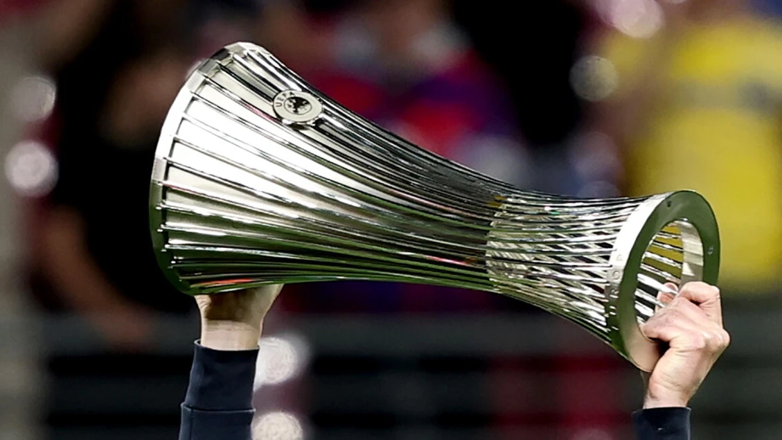 Calcio: continua casting Milan, Glasner in vantaggio