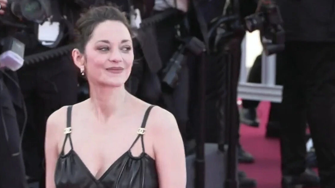 Festival di Cannes, star sul tappeto rosso per la premiere di 