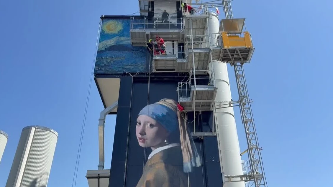 A Orvieto una torre industriale diventa opera d'arte