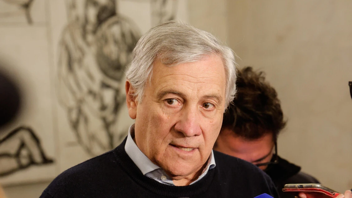 Tajani, governo crede in diplomazia per l'Iran, anche quando è difficile