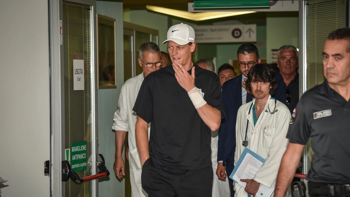 Sinner anche domani al San Raffaele per concludere il check up
