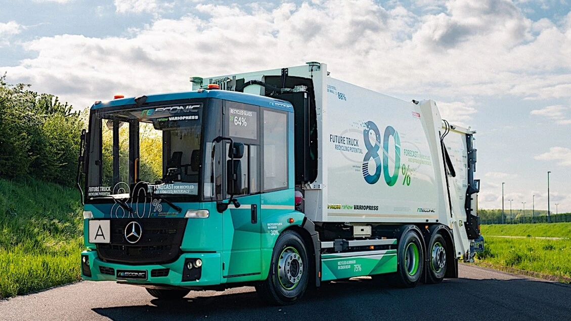 Elettrico e realizzato con materiali riciclati, ecco Mercedes ReEconic