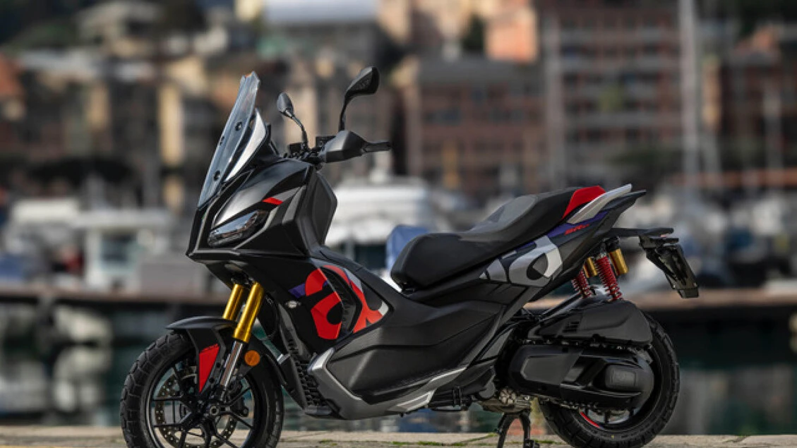 Un mese di vantaggi su moto e scooter del Gruppo Piaggio