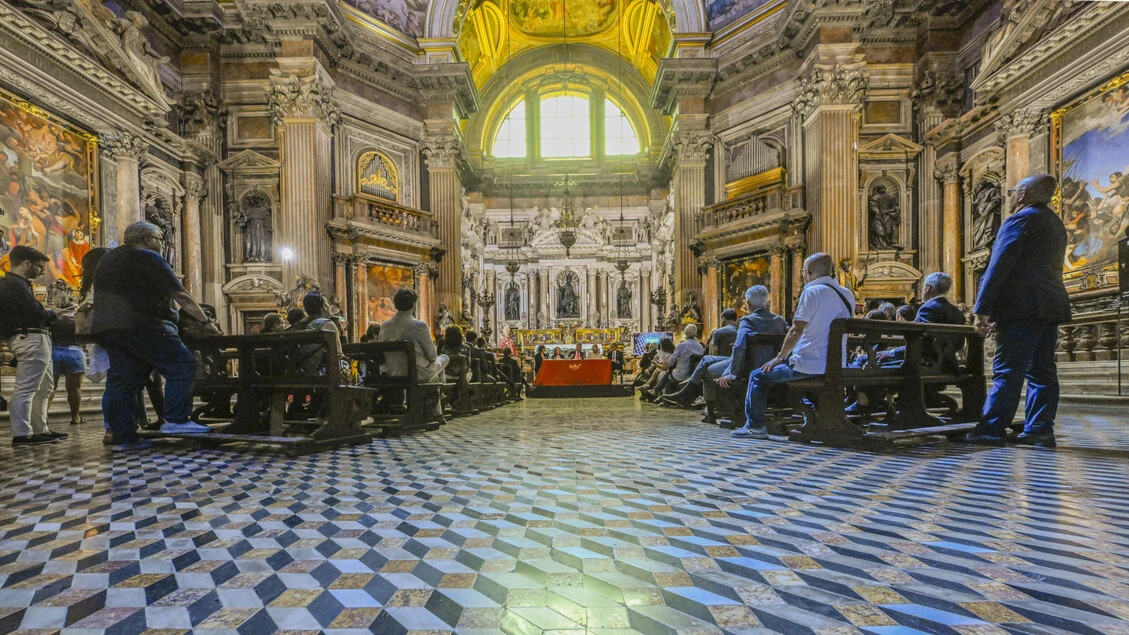 Torna a splendere il pavimento della Cappella del Tesoro di San Gennaro