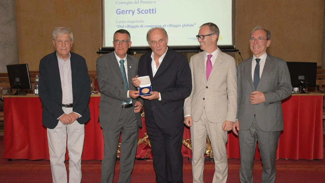 Assegnato a Gerry Scotti il Premio Internazionale Gerolamo Cardano 2026