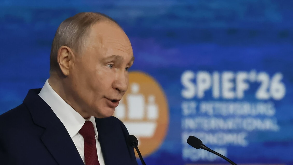 Putin, 'per ora non c'è ragione di incontrare Zelensky'